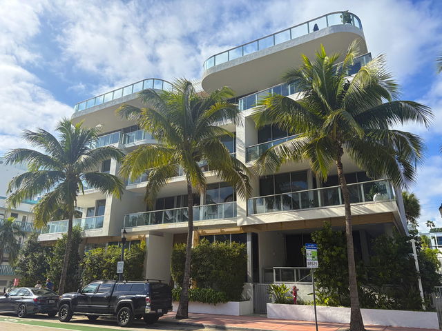 Ocean Park South Beach photo 2